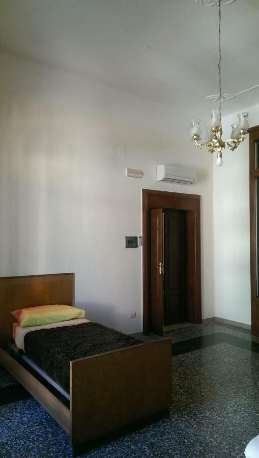 Palazzo Don Ruggiero Hotell San Ferdinando di Puglia Eksteriør bilde